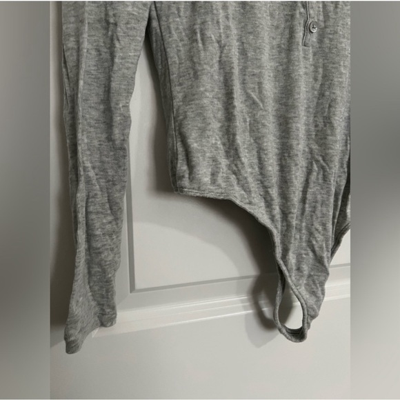 ARITZIA BABATON GREY JEWEL BODYSUIT - MEDIUM - Picture 7 of 12
